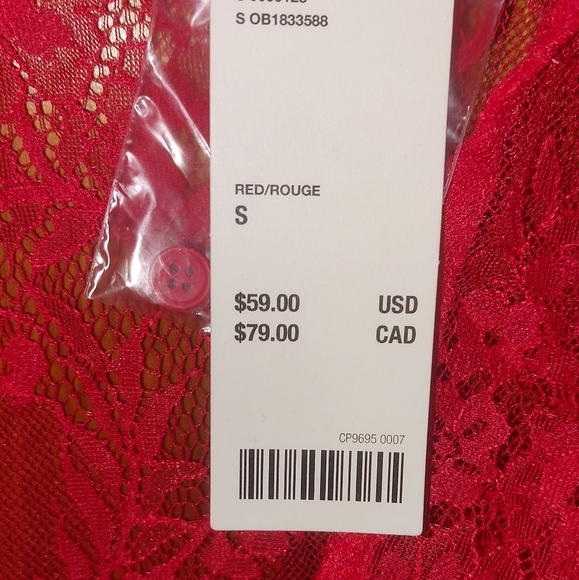 Urban Outfitters Connie Sheer Lace Mini Dress in Bright Red - Picture 9 of 9